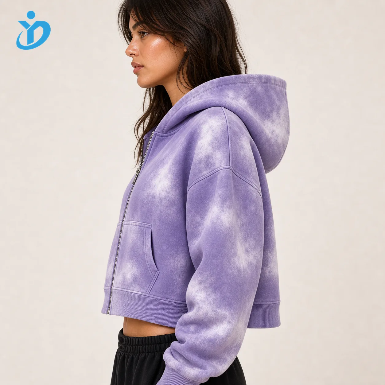 Custom womens purple spray wash zip hoodie side view upper body model from China OEM ODM hoodie manufacturer with YIDI Clothing logo